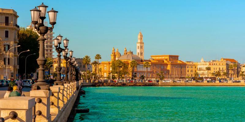 Il Centro Apartments Bari Exterior foto